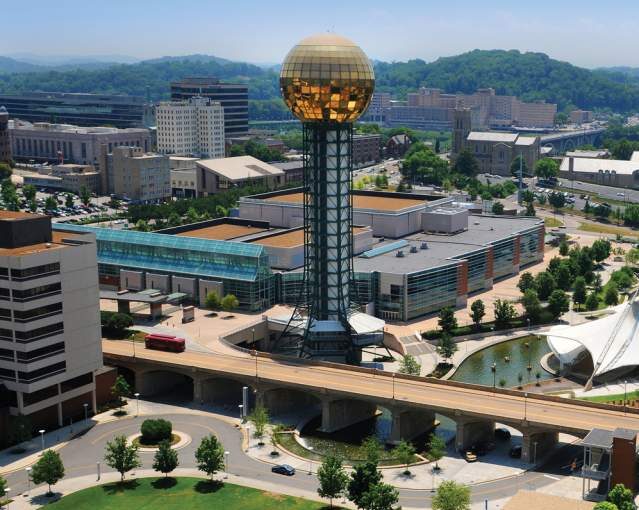 Tech Wave in the Valley: How Knoxville, TN, is Pioneering the Future